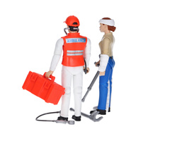 Bruder 62710 bWorld figurki ratownika i pacjentki