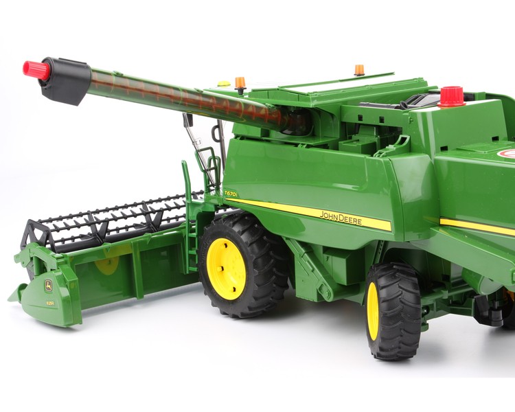 Bruder 02132 kombajn John Deere