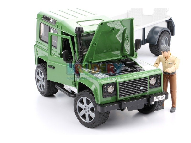 Bruder 02593 Land Rover z przyczepą, minikoparką i figurką