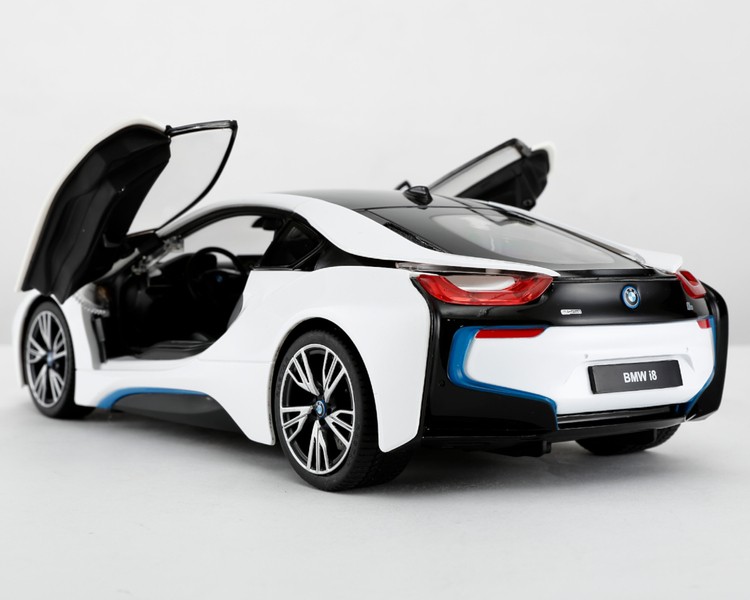 Zdalnie sterowany samochód BMW i8 RASTAR 71010 R/C 1:14