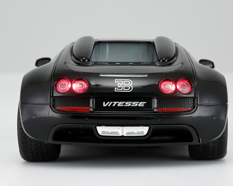 Zdalnie sterowany samochód Bugatti Veyron Grand Sport Vitesse RASTAR 53900 R/C 1:18