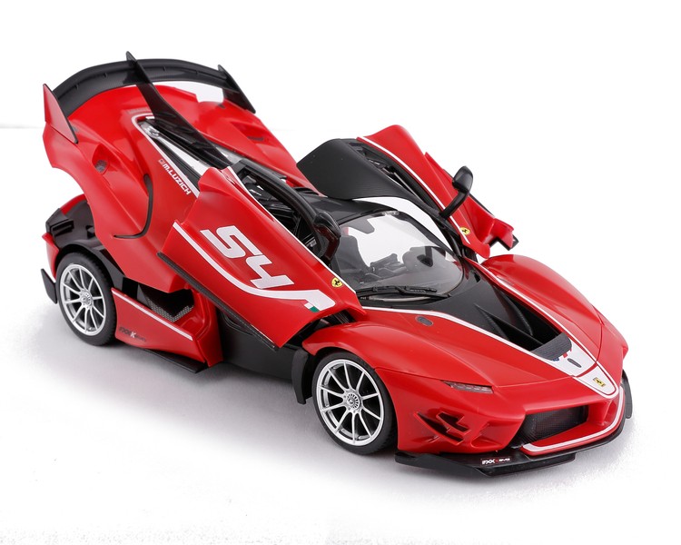 Zdalnie sterowany samochód Ferrari FXXK model do złożenia RASTAR 96900 R/C 1:18