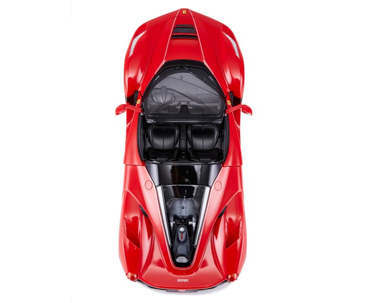 Zdalnie sterowany samochód Laferrari Aperta z funkcją driftu RASTAR 75800 RC 1:14