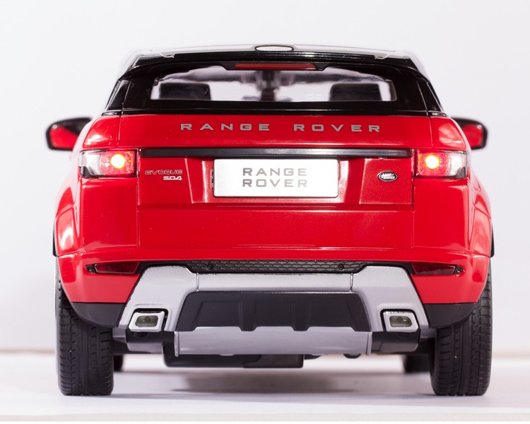 Zdalnie sterowany samochód  Range Rover Evoque RASTAR 47900-8 RC 1:14 z kierownicą sterującą