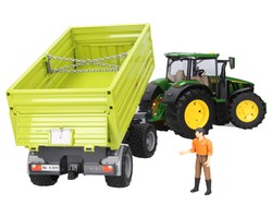 Zestaw Bruder traktor John Deere 03150 + przyczepa 02203 + figurka 60007 